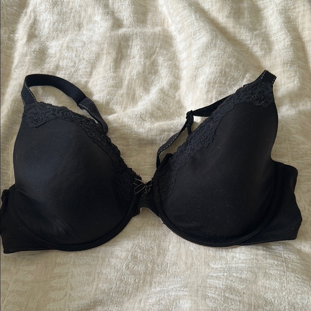 Maidenform Elegant Black Lace Bra